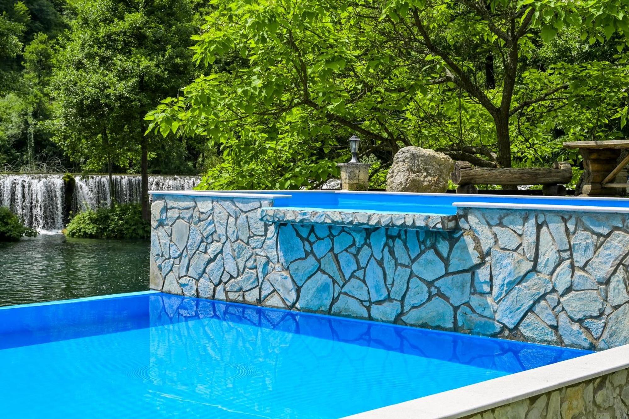 Konoba Slapovi Motel Jajce Exterior foto